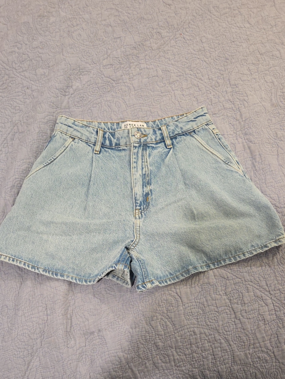 Derek Lam 10 Crosby Josie Pleated Denim Shorts High Rise Light Wash Size 26!